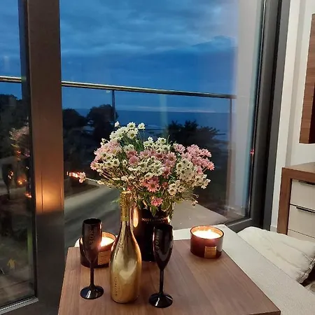 Marine Prywatny Apartament Studio Basen Jacuzzi Kołobrzeg